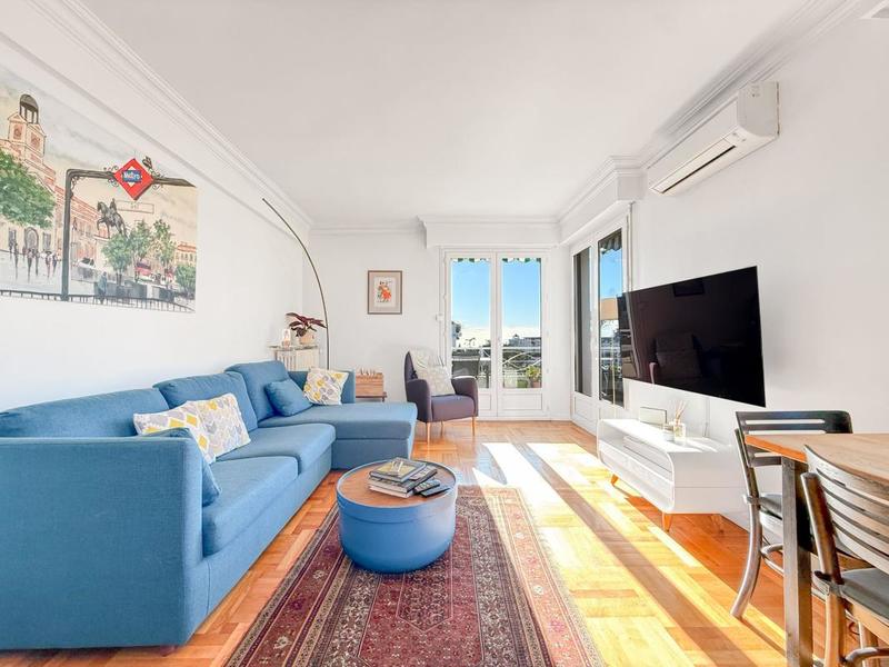 Appartement - 80 m² - 3 pièces