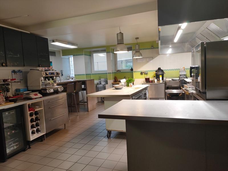 Fonds de commerce - 200 m²