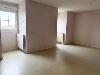 Appartement - 90 m² - 4 pièces