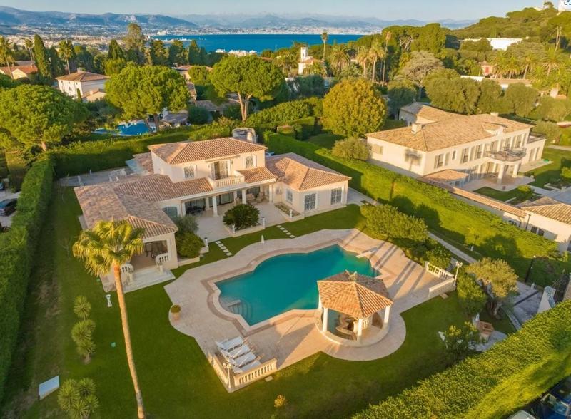 Villa - 450 m² - 8 pièces