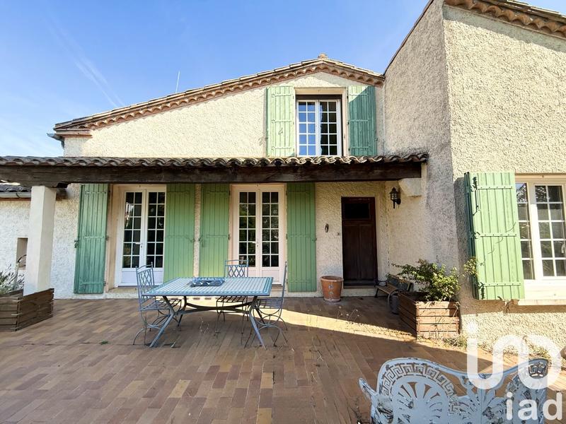 Maison - 205 m² - 8 pièces