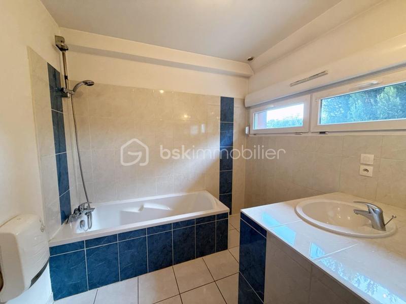 Maison - 89 m² - 4 pièces