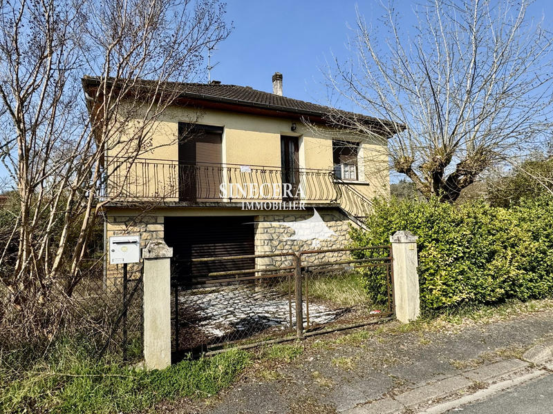 Maison traditionnelle - 77 m² - 4 pièces