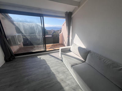 Appartement - 28 m² - 3 pièces