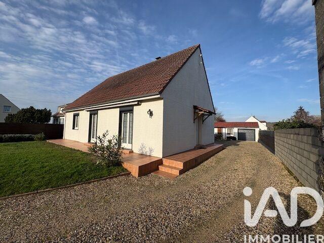 Maison - 90 m² - 4 pièces