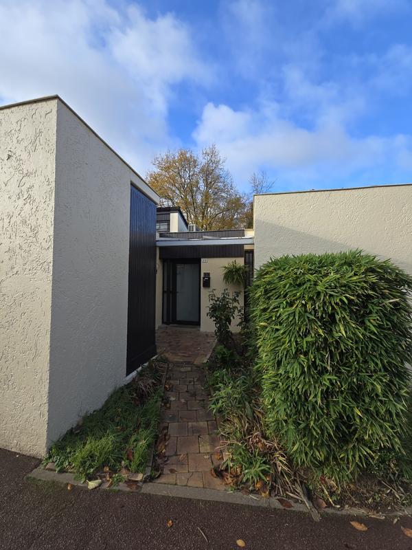 Maison - 94 m² - 5 pièces