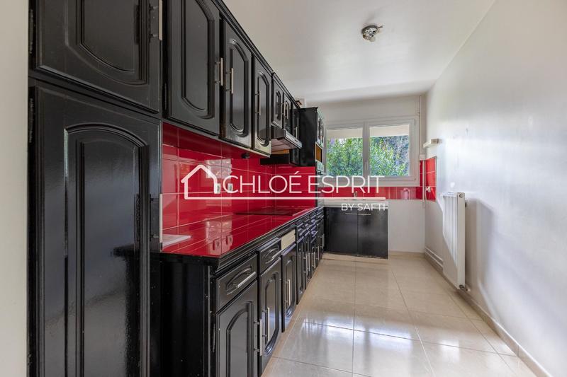 Appartement - 80 m² - 4 pièces