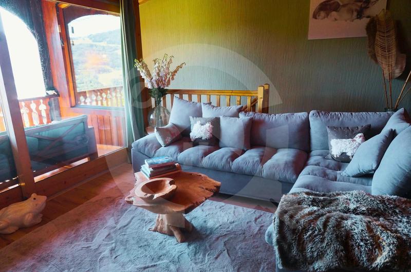 Maison - 265 m² - 15 pièces