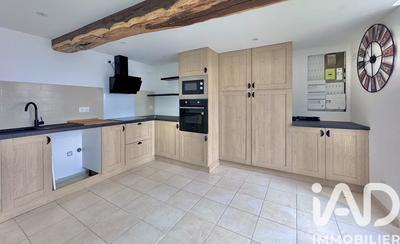 Maison de village - 85 m² - 3 pièces