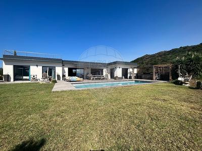 Villa - 150 m² - 4 pièces