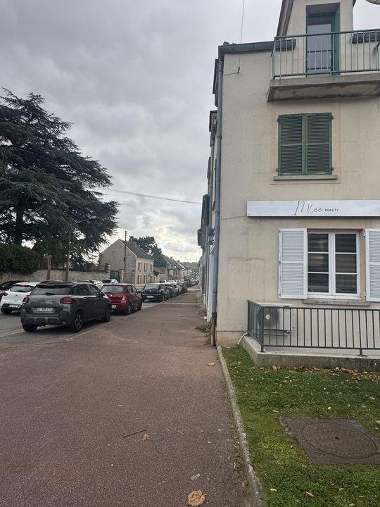 Local commercial - 18 m² - 1 pièce