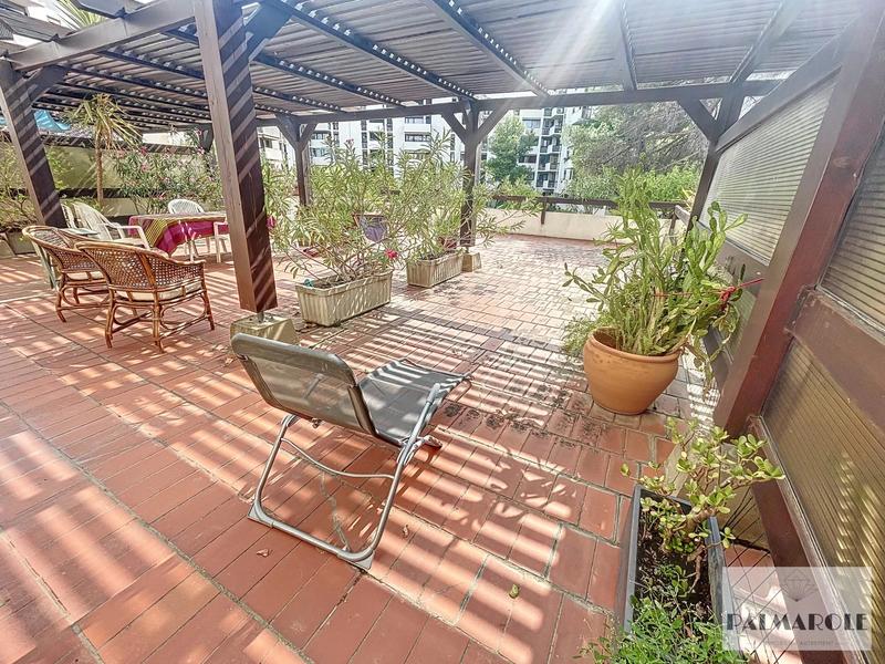 Appartement - 76 m² - 4 pièces