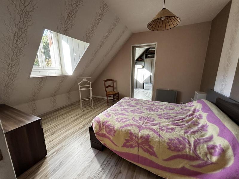 Maison - 130 m² - 7 pièces