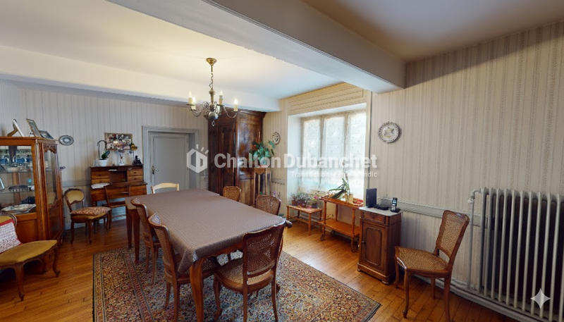 Maison - 160 m² - 5 pièces