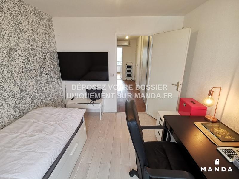 Chambre - 13 m² - 4 pièces