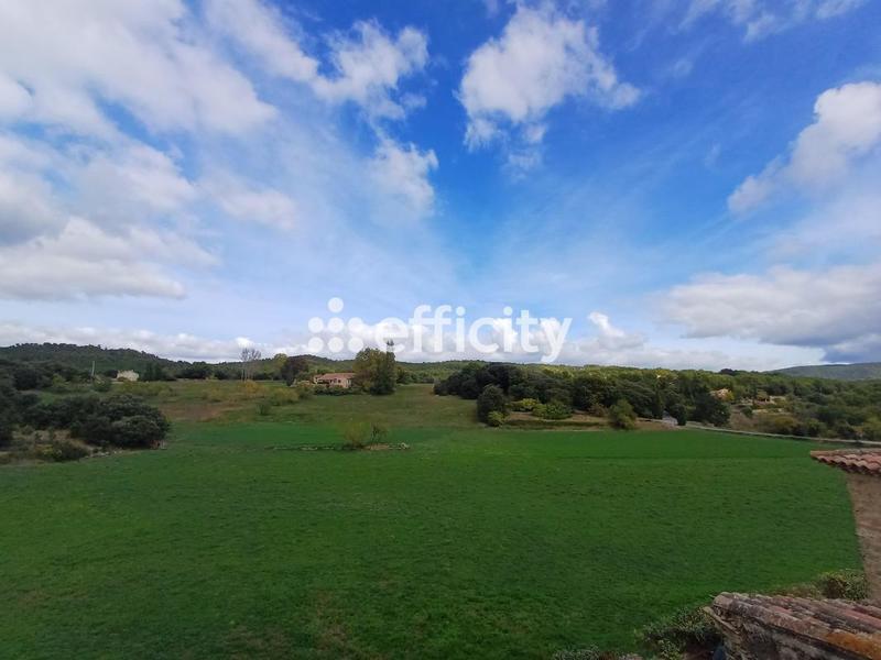 Maison - 201 m² - 6 pièces