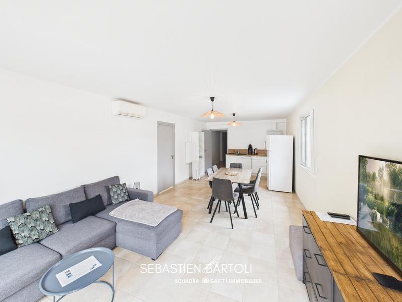 Maison - 174 m² - 6 pièces