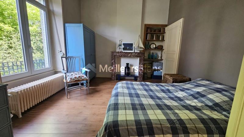 Maison bourgeoise - 196 m² - 8 pièces