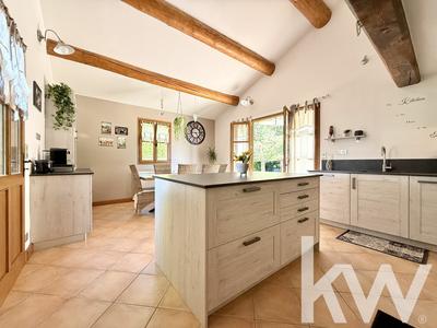 Maison - 155 m² - 6 pièces