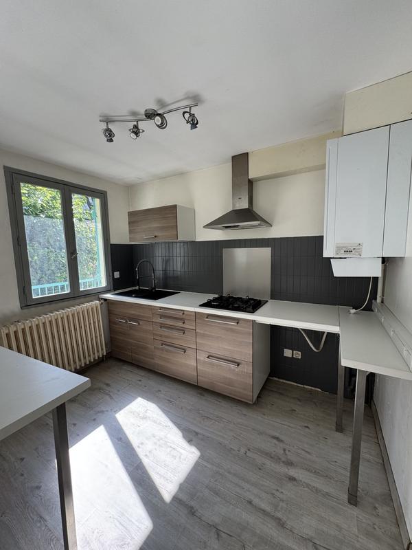 Maison - 156 m² - 7 pièces