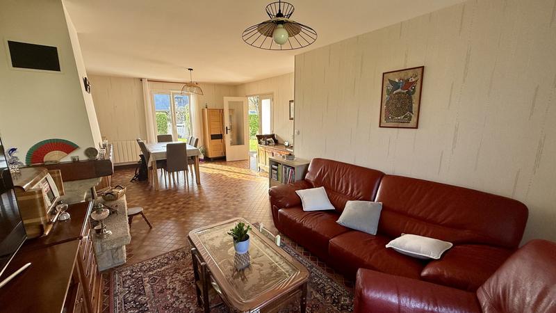 Maison - 89 m² - 5 pièces