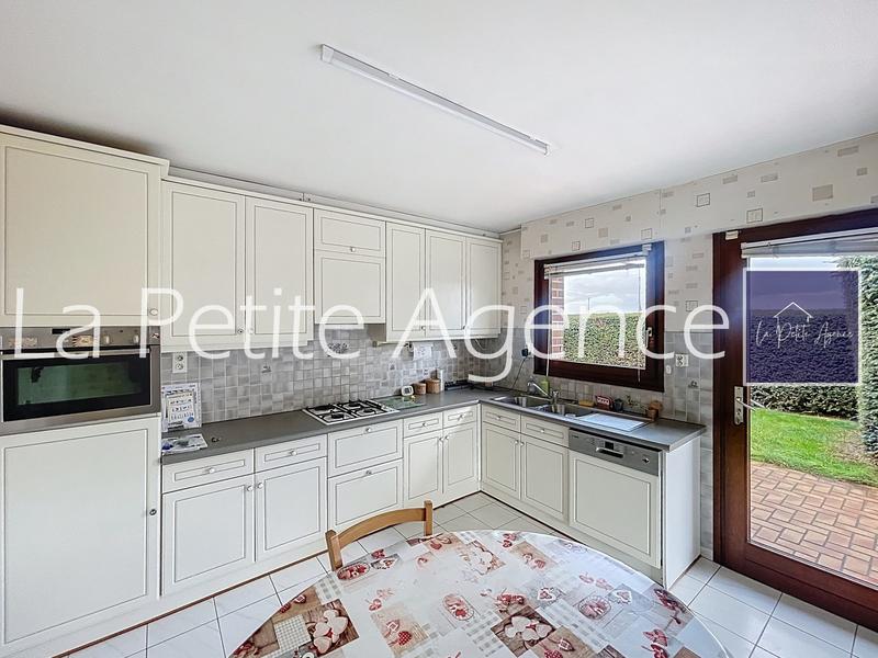 Maison - 147 m² - 6 pièces