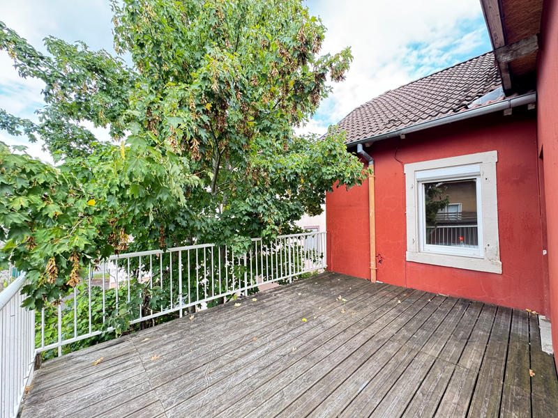 Appartement - 111 m² - 5 pièces