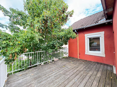 Appartement - 111 m² - 5 pièces