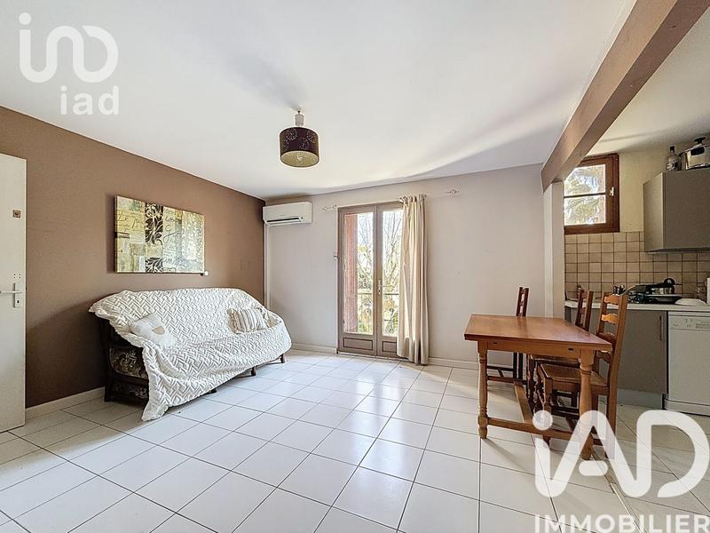 Maison - 227 m² - 10 pièces