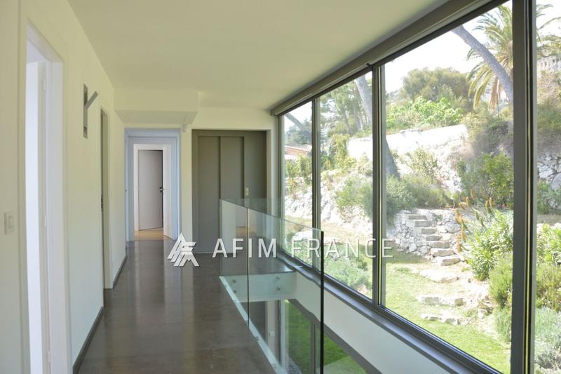 Villa - 380 m² - 8 pièces