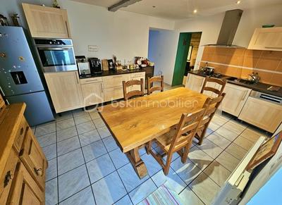 Maison - 134 m² - 5 pièces