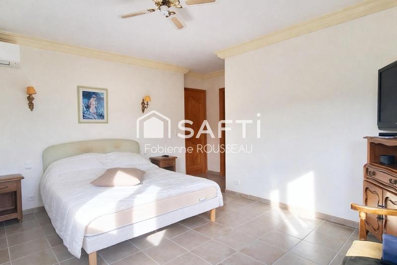 Maison - 174 m² - 5 pièces