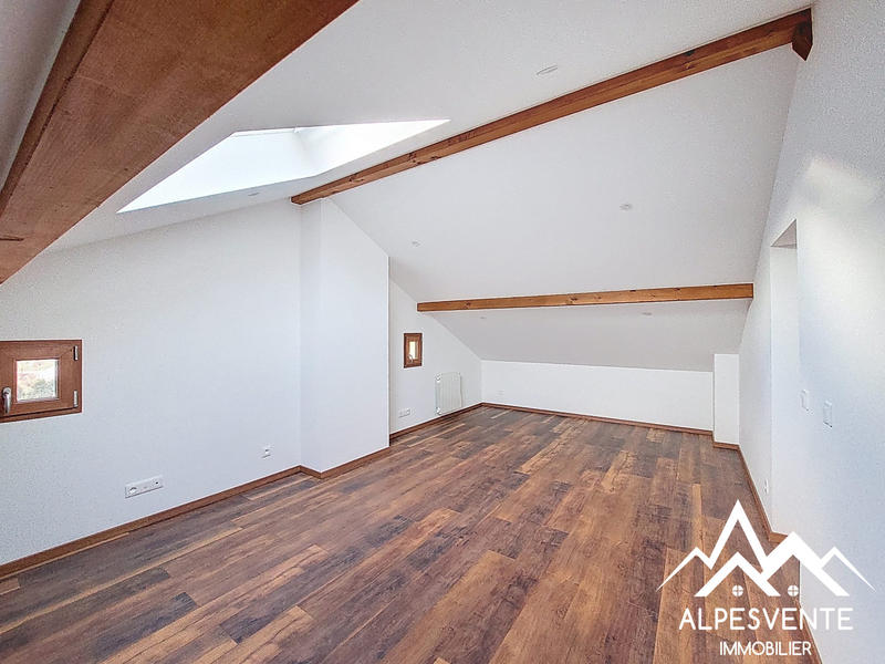 Maison - 118 m² - 6 pièces