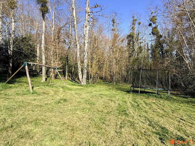 Maison - 197 m² - 7 pièces