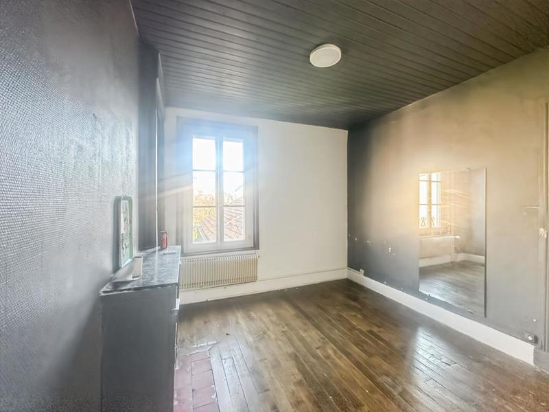 Maison - 110 m² - 6 pièces