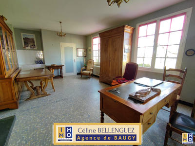 Maison traditionnelle - 262 m² - 10 pièces