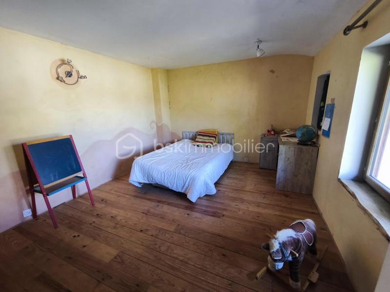 Propriété - 112 m² - 6 pièces