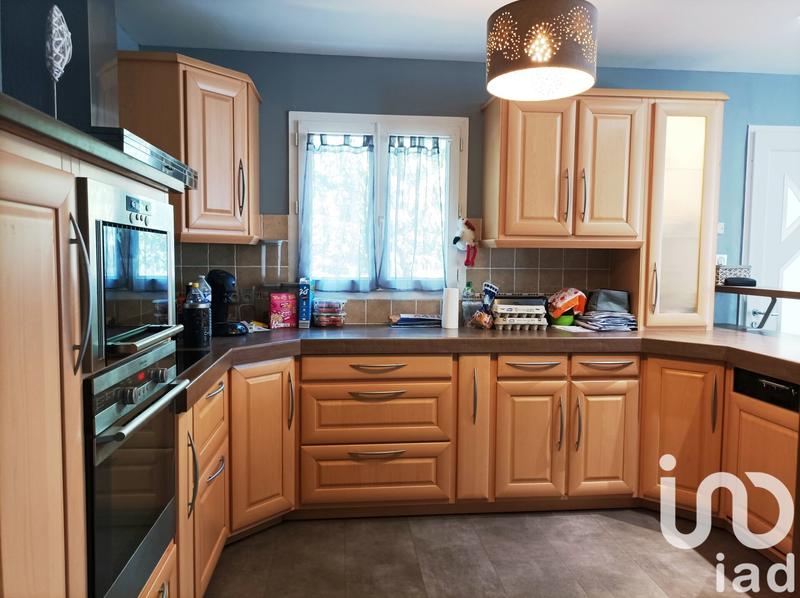 Maison - 265 m² - 9 pièces