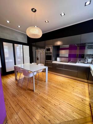 Appartement - 182 m² - 5 pièces