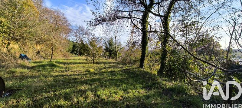 Terrain - 3 840 m²