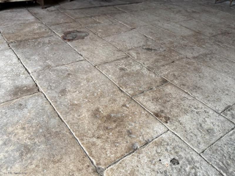 Maison - 253 m² - 8 pièces