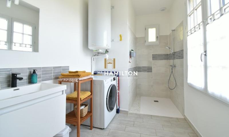 Maison - 200 m² - 6 pièces