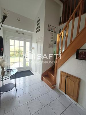 Maison - 111 m² - 6 pièces