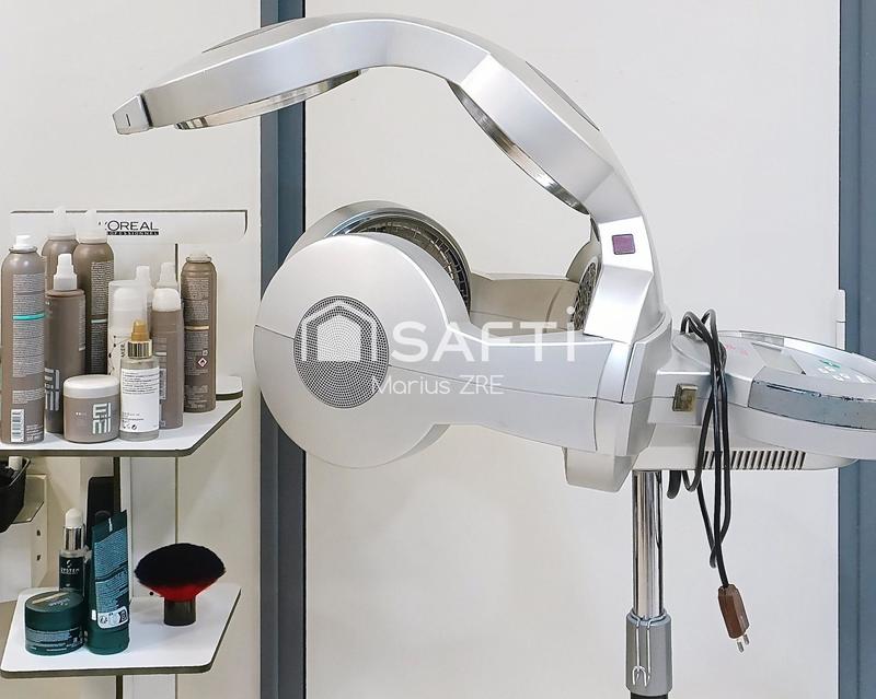 Local commercial - 65 m² - 2 pièces