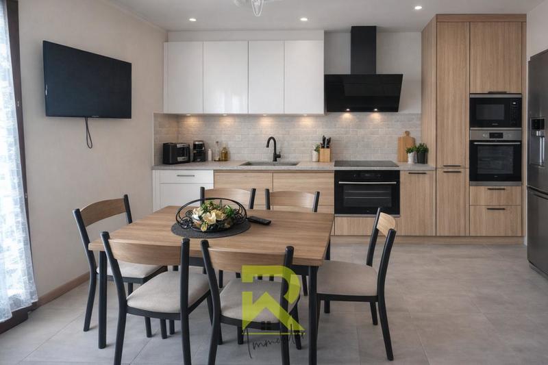 Maison - 130 m² - 4 pièces