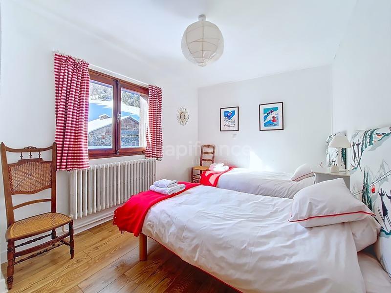 Châlet - 172 m² - 9 pièces