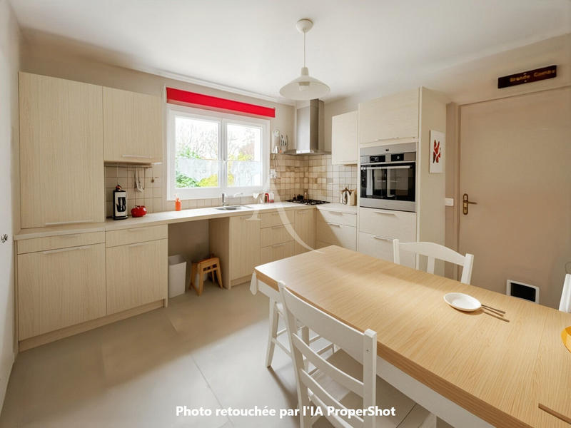 Maison - 95 m² - 4 pièces