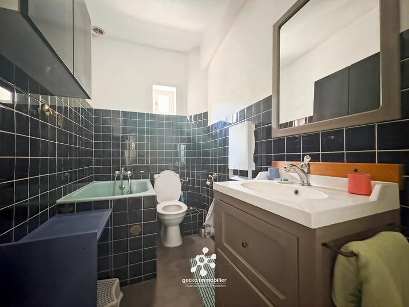 Appartement - 60 m² - 2 pièces