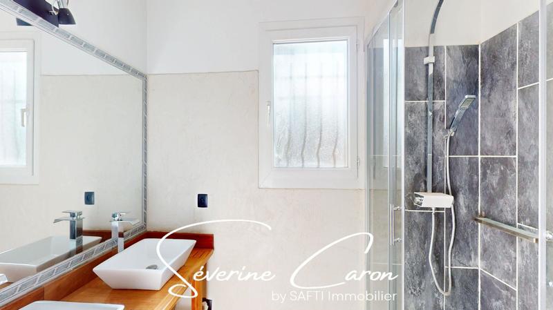 Villa - 167 m² - 6 pièces