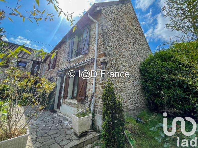 Maison - 165 m² - 8 pièces